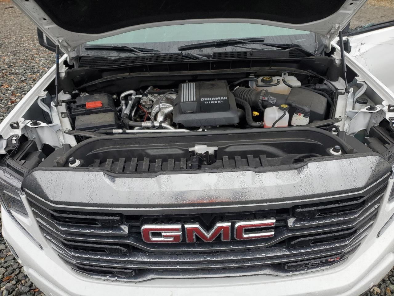 2024 GMC Sierra