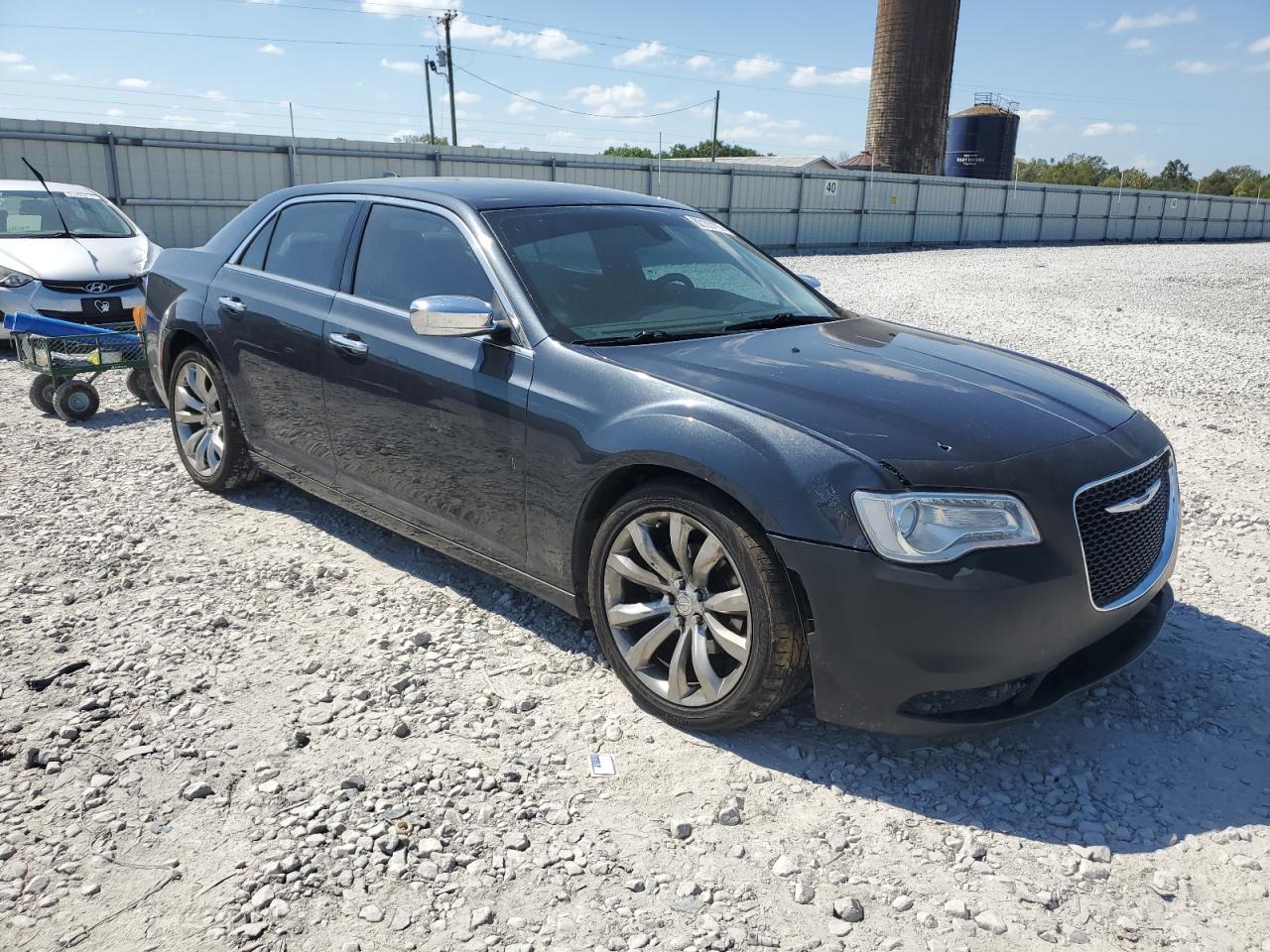2018 CHRYSLER 300