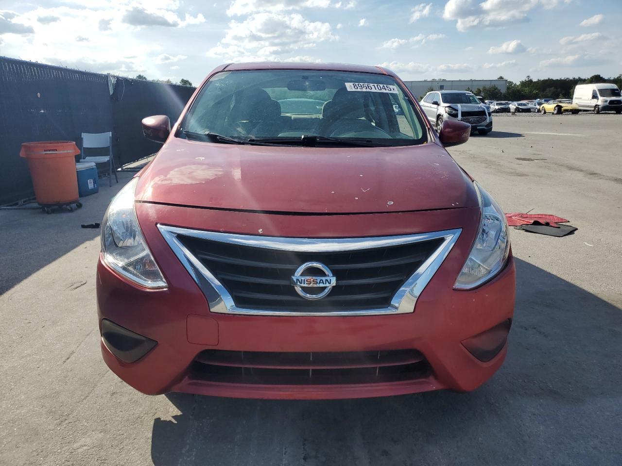 2016 NISSAN VERSA
