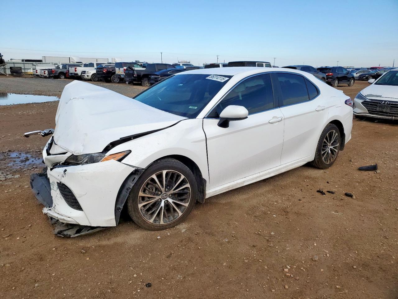 2018 TOYOTA CAMRY