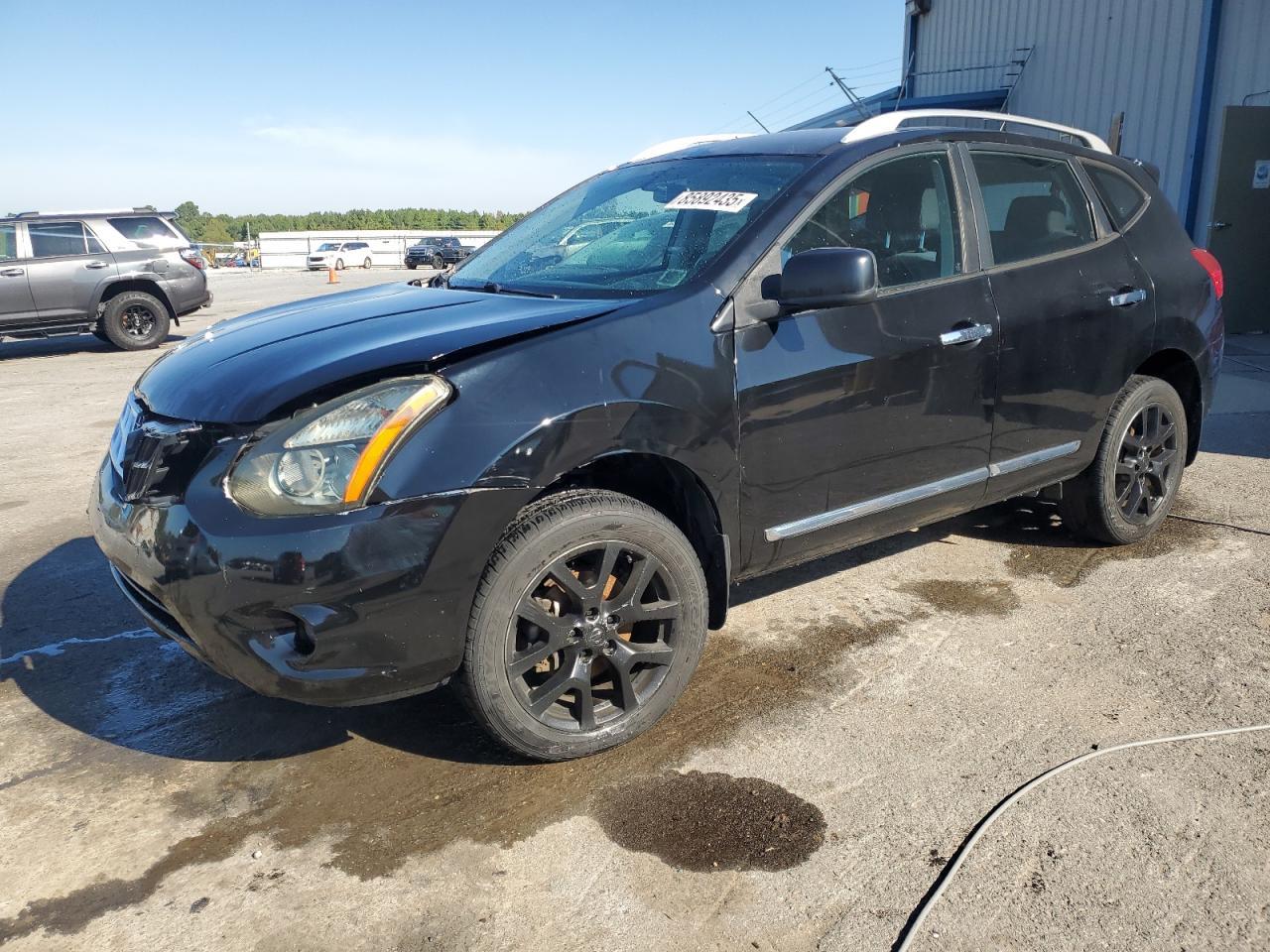 2015 NISSAN ROGUE