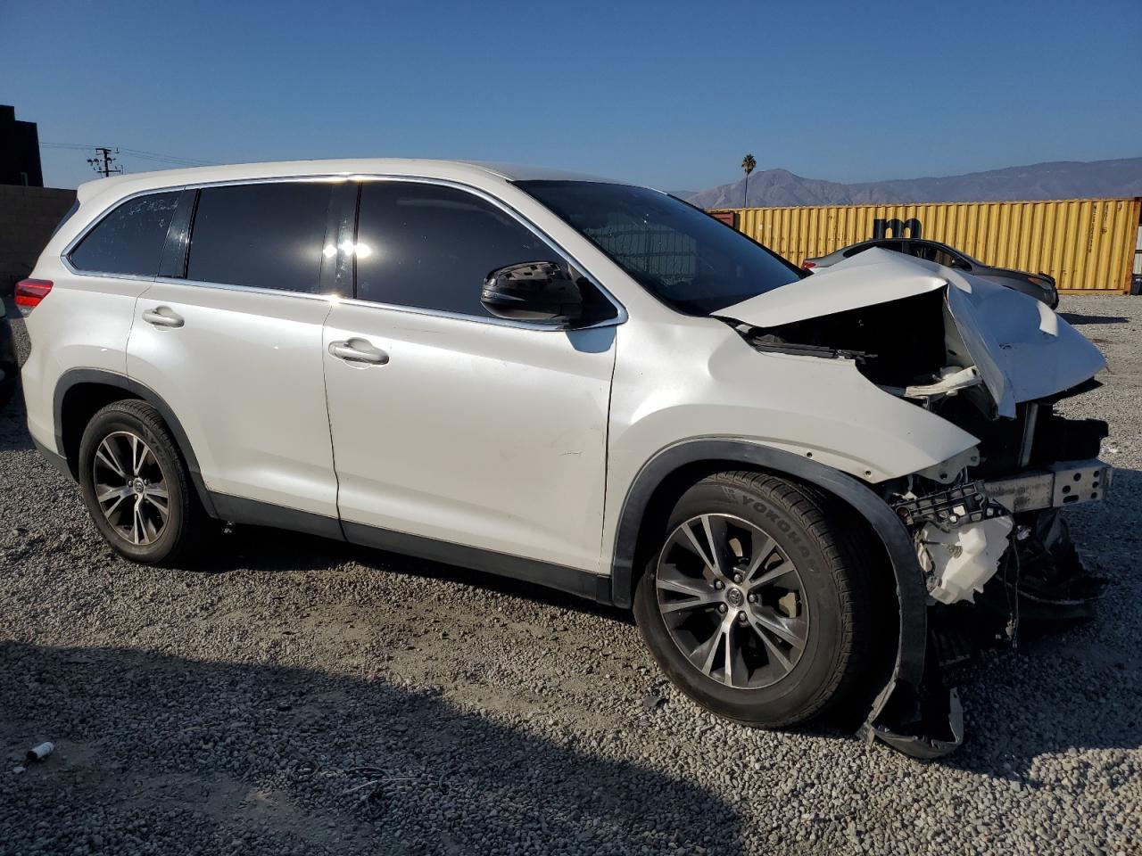2019 TOYOTA HIGHLANDER