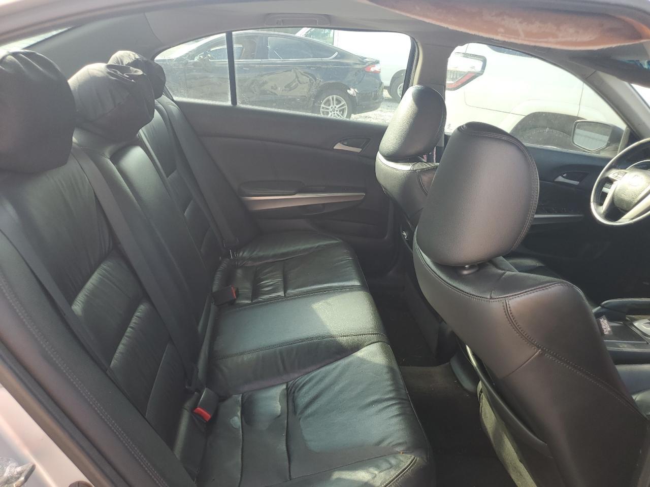 2010 HONDA ACCORD