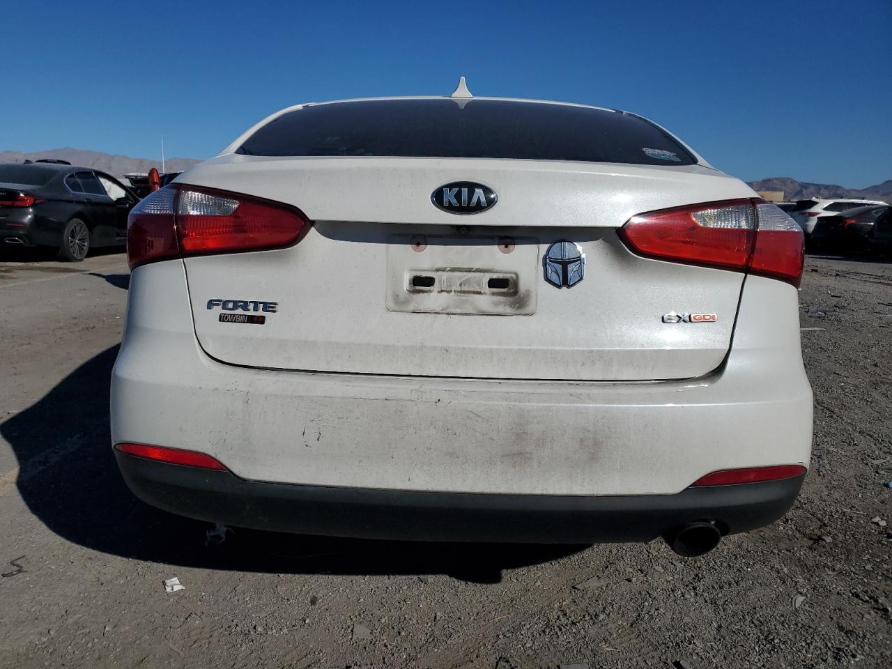 2016 KIA FORTE