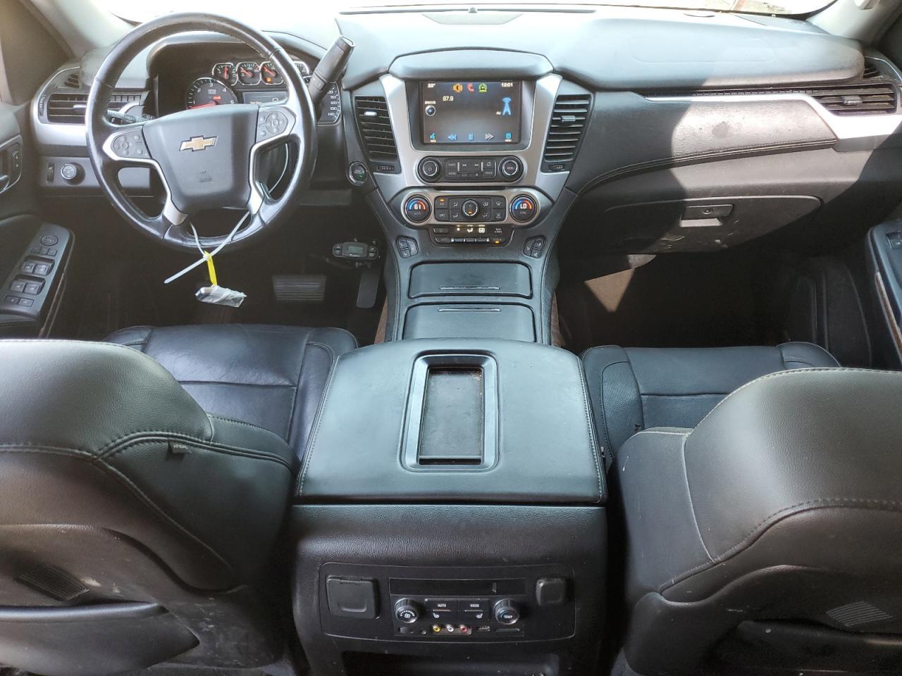 2015 CHEVROLET Suburban