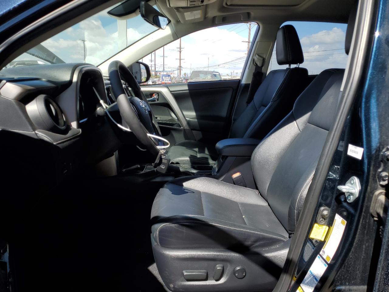 2017 TOYOTA RAV4