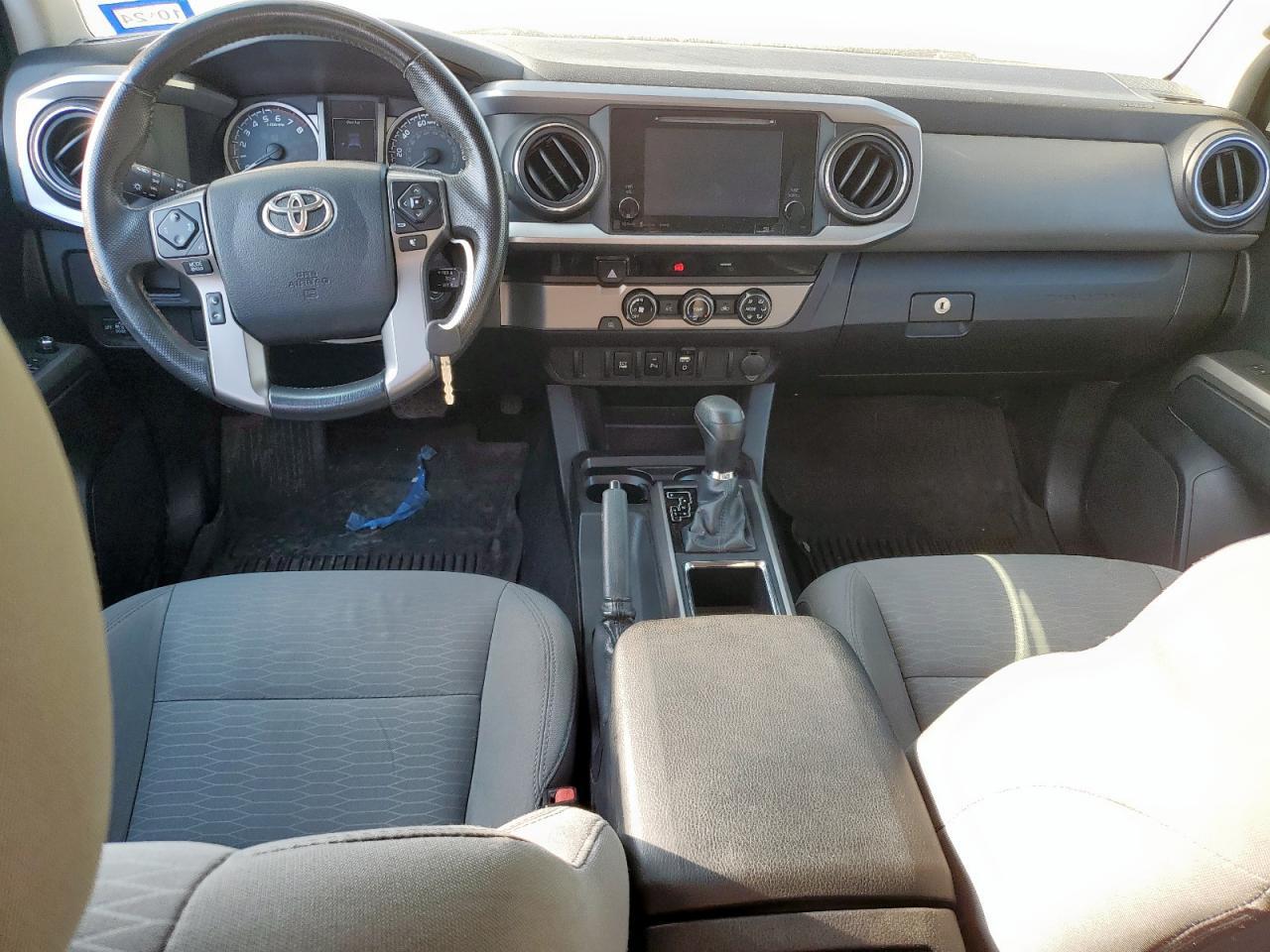 2016 TOYOTA TACOMA