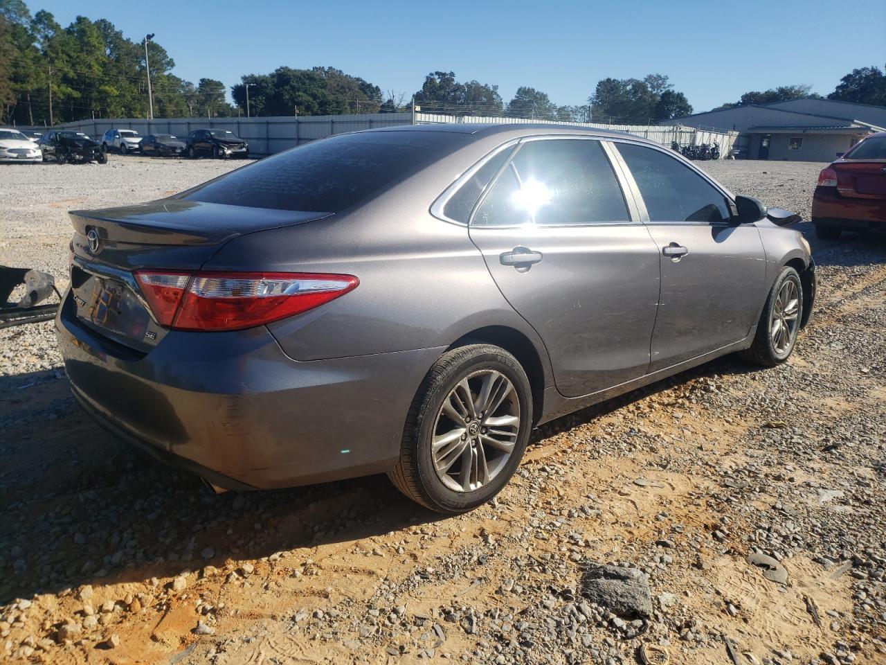 2016 TOYOTA CAMRY