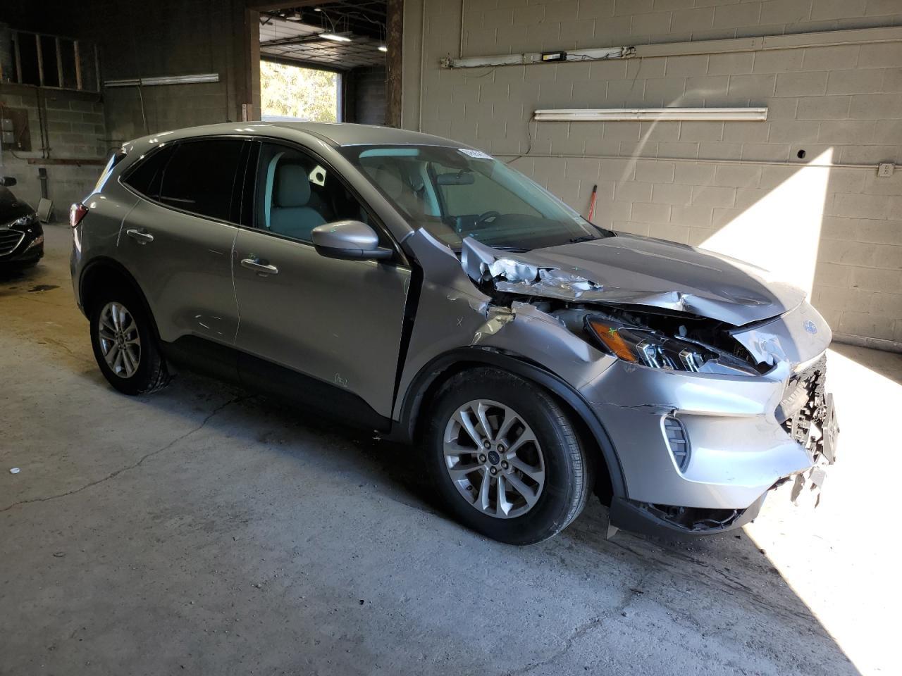 2021 FORD ESCAPE