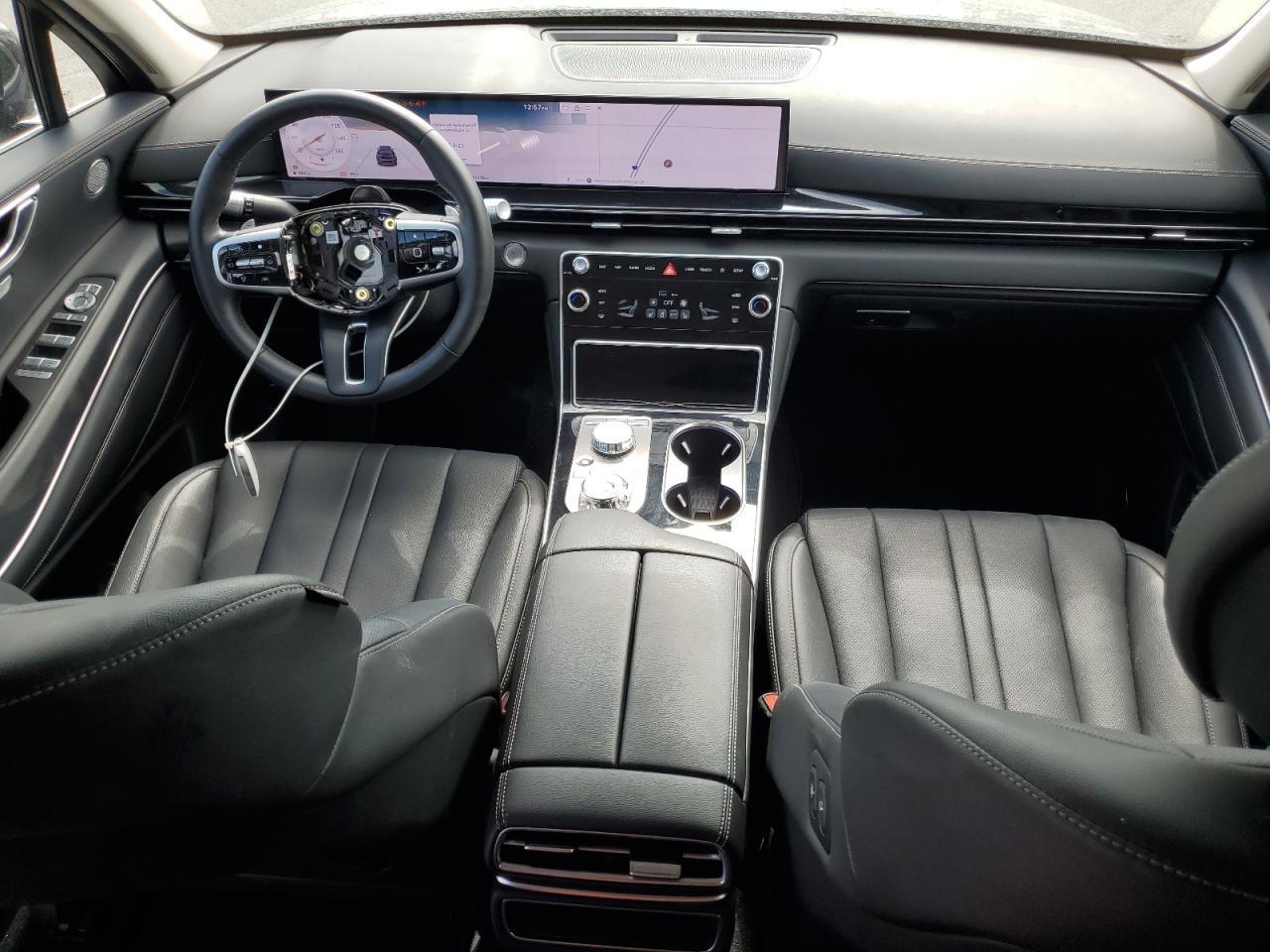 2025 GENESIS GV80