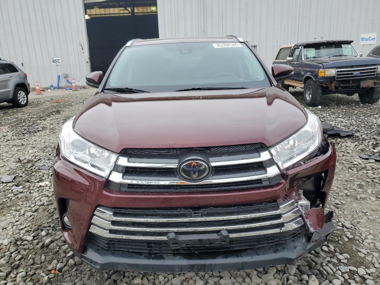 2018 TOYOTA HIGHLANDER