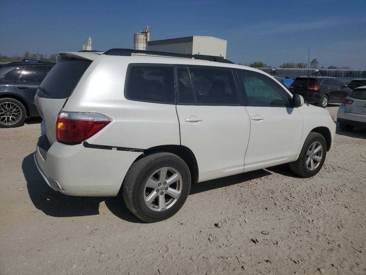 2010 TOYOTA HIGHLANDER