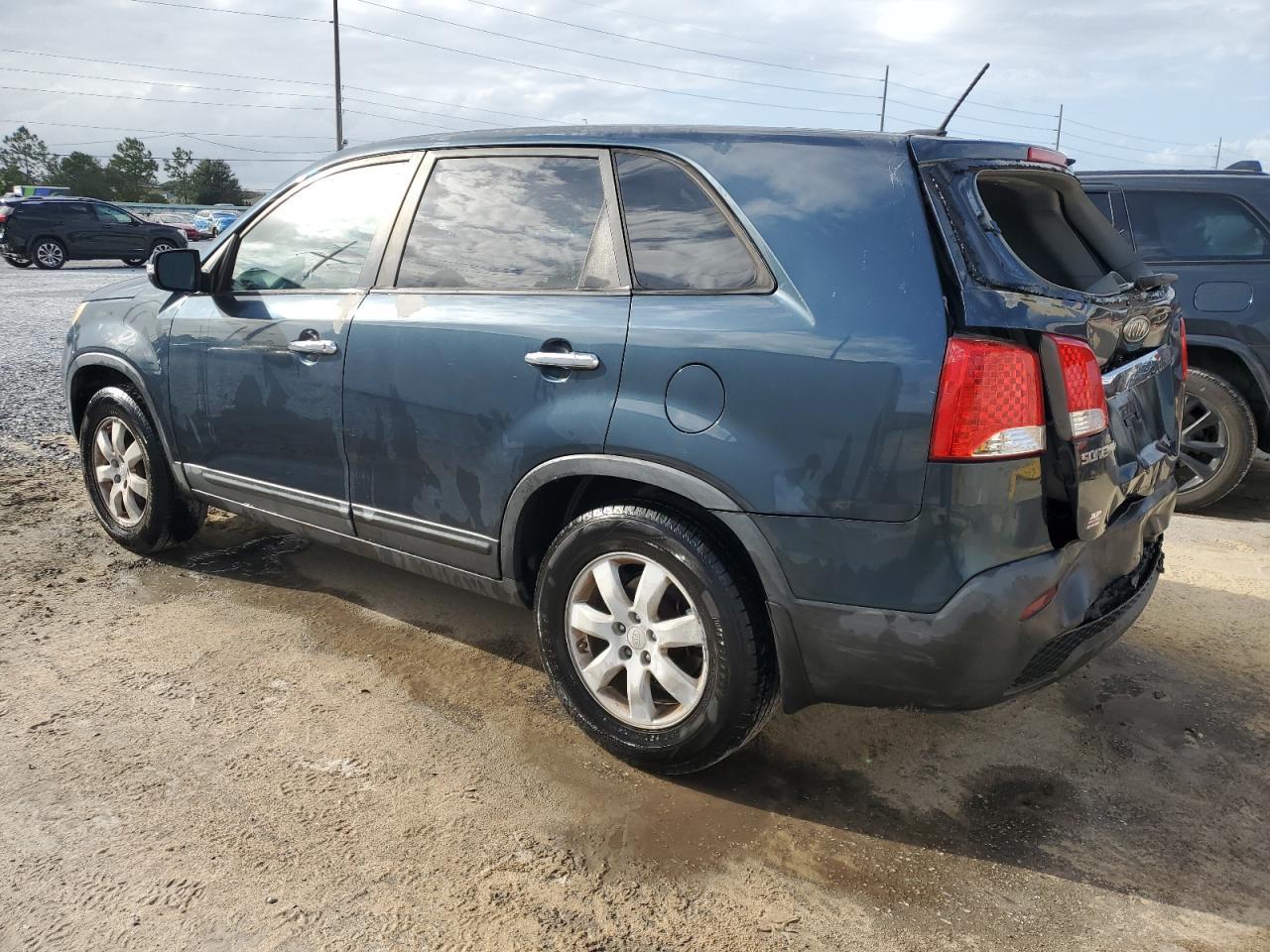2011 KIA SORENTO