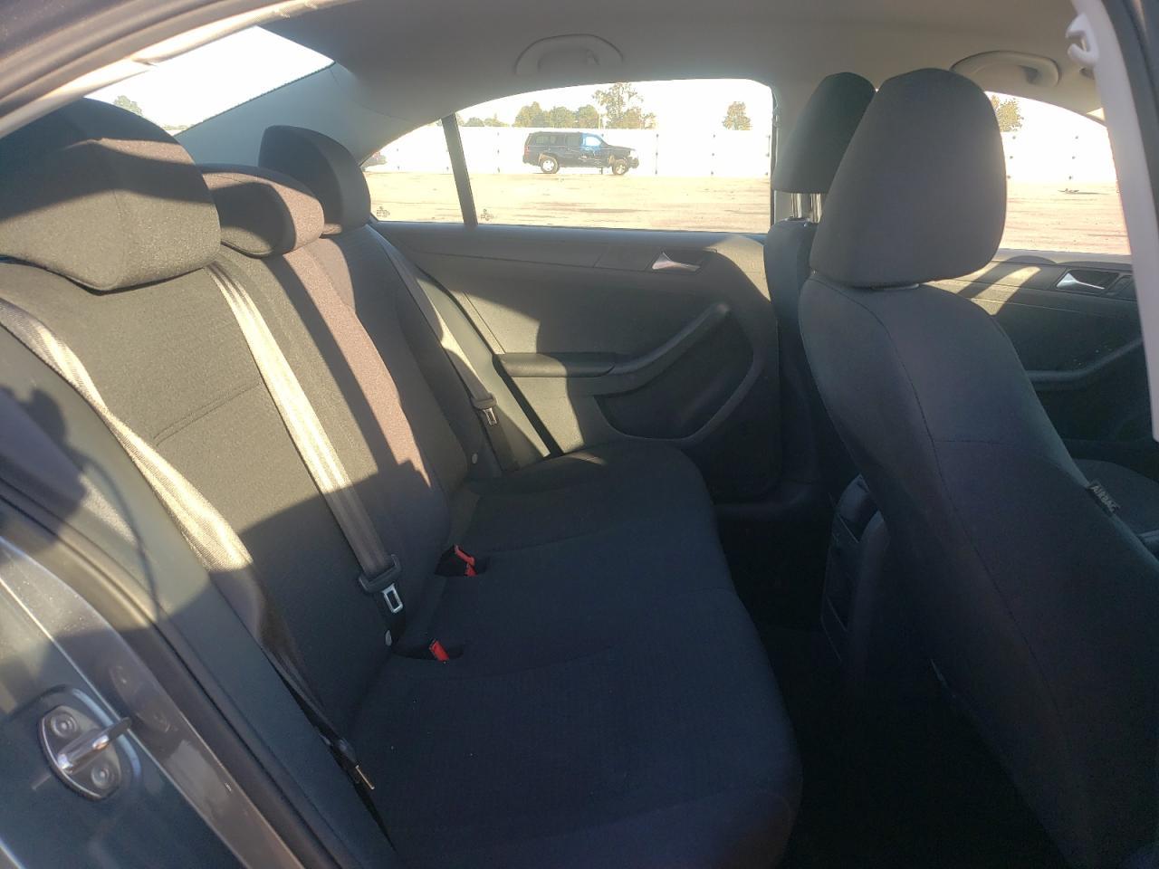 2016 VOLKSWAGEN JETTA