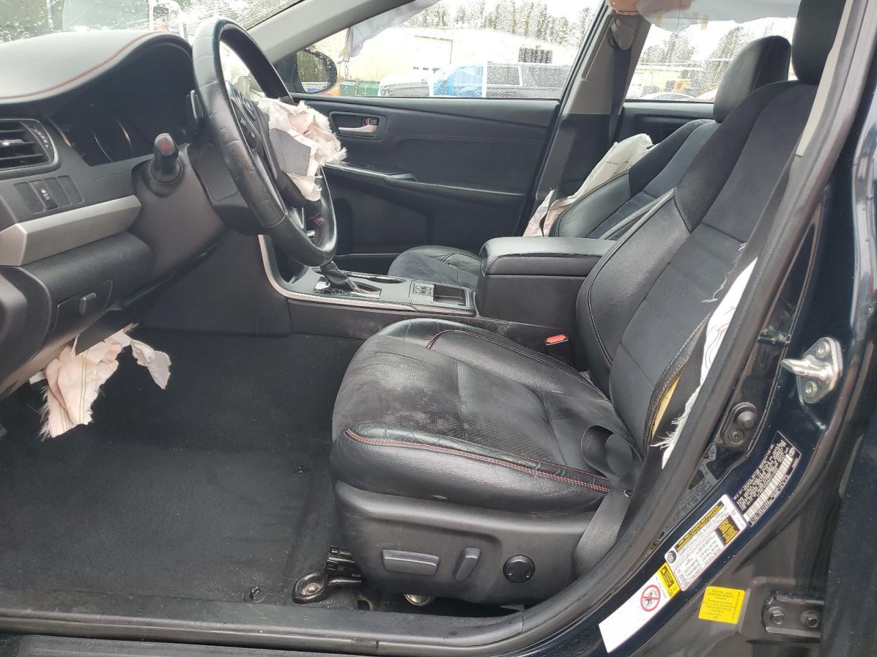 2016 TOYOTA CAMRY