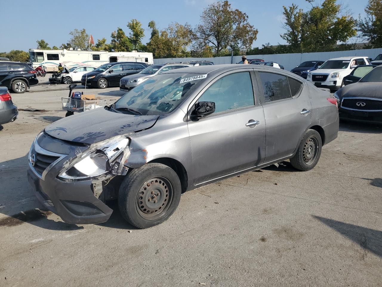 2019 NISSAN VERSA