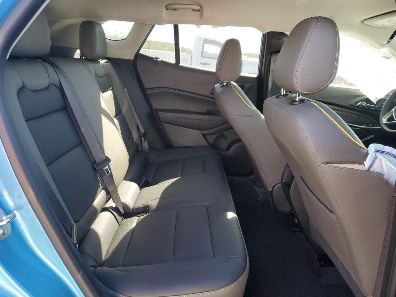 2025 CHEVROLET TRAX