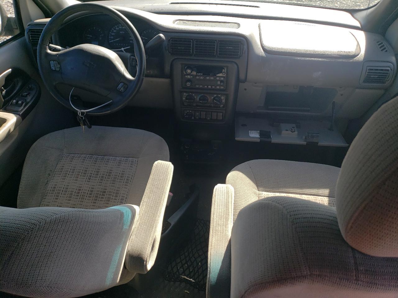 2004 CHEVROLET Venture