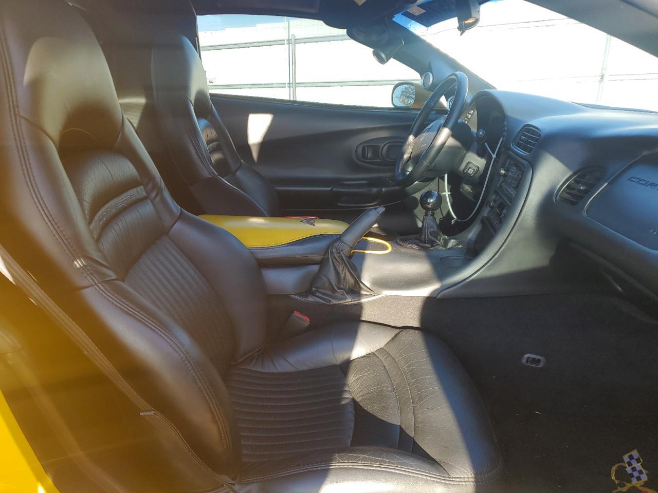 2000 CHEVROLET CORVETTE