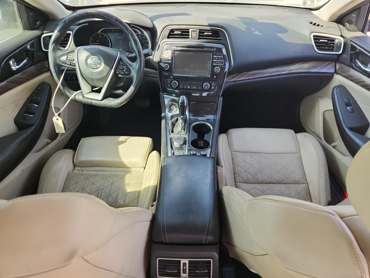 2017 NISSAN Maxima