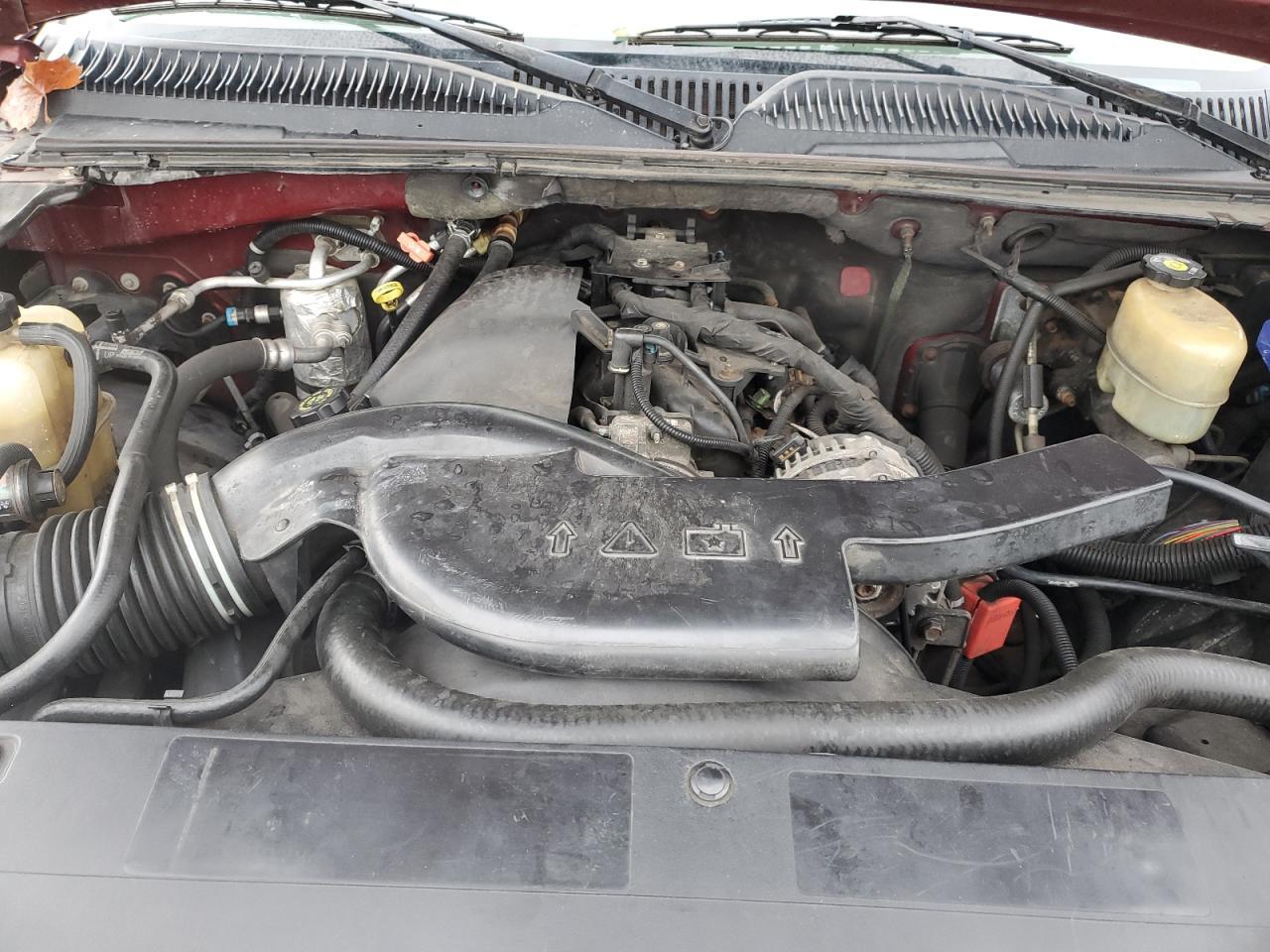 2002 CADILLAC ESCALADE