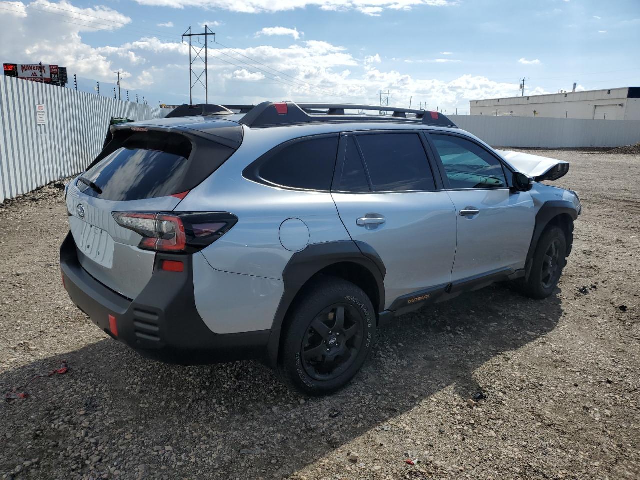 2023 SUBARU Outback