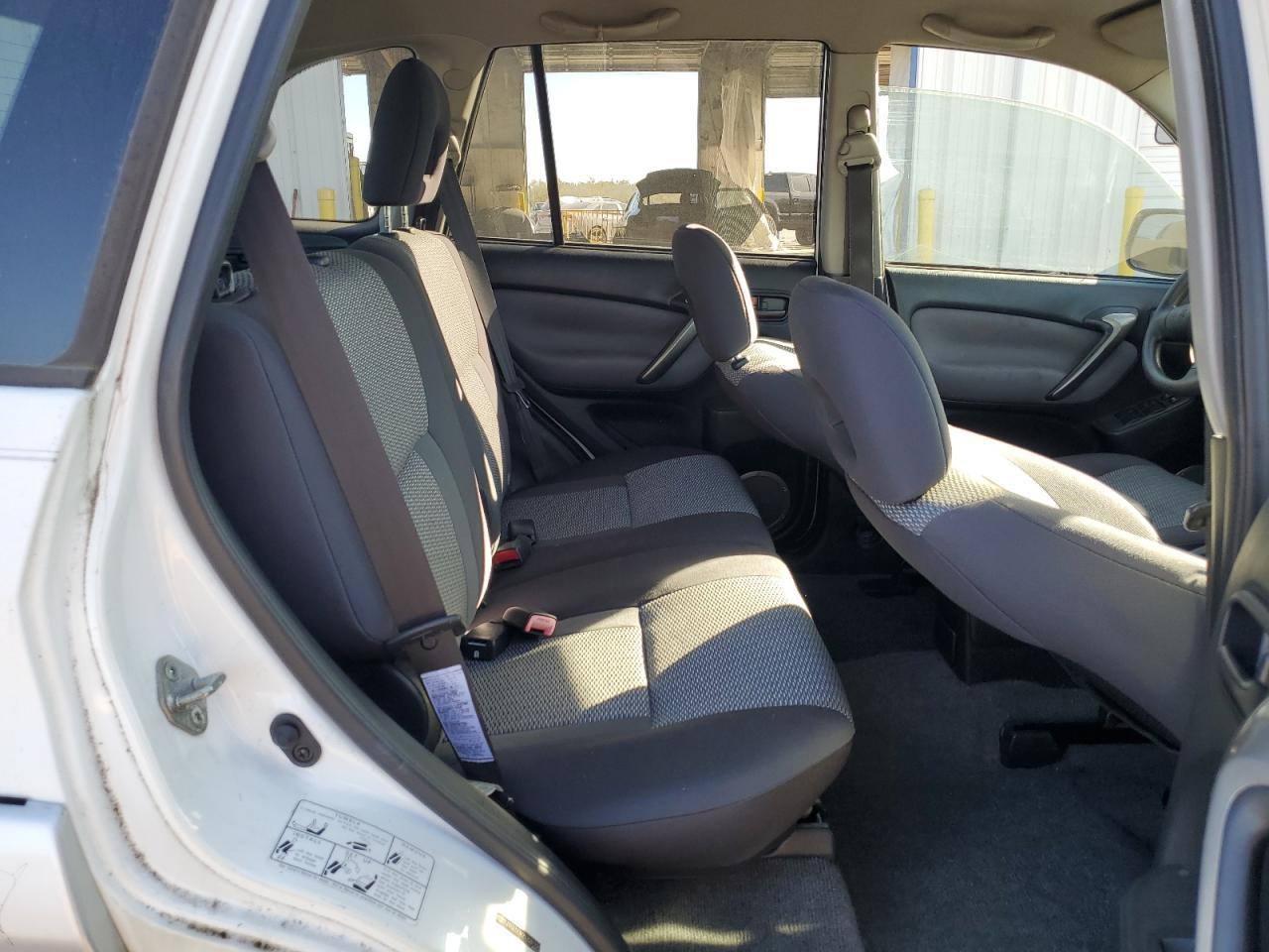 2005 TOYOTA RAV4