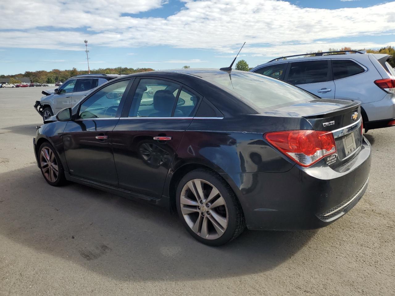 2011 CHEVROLET CRUZE