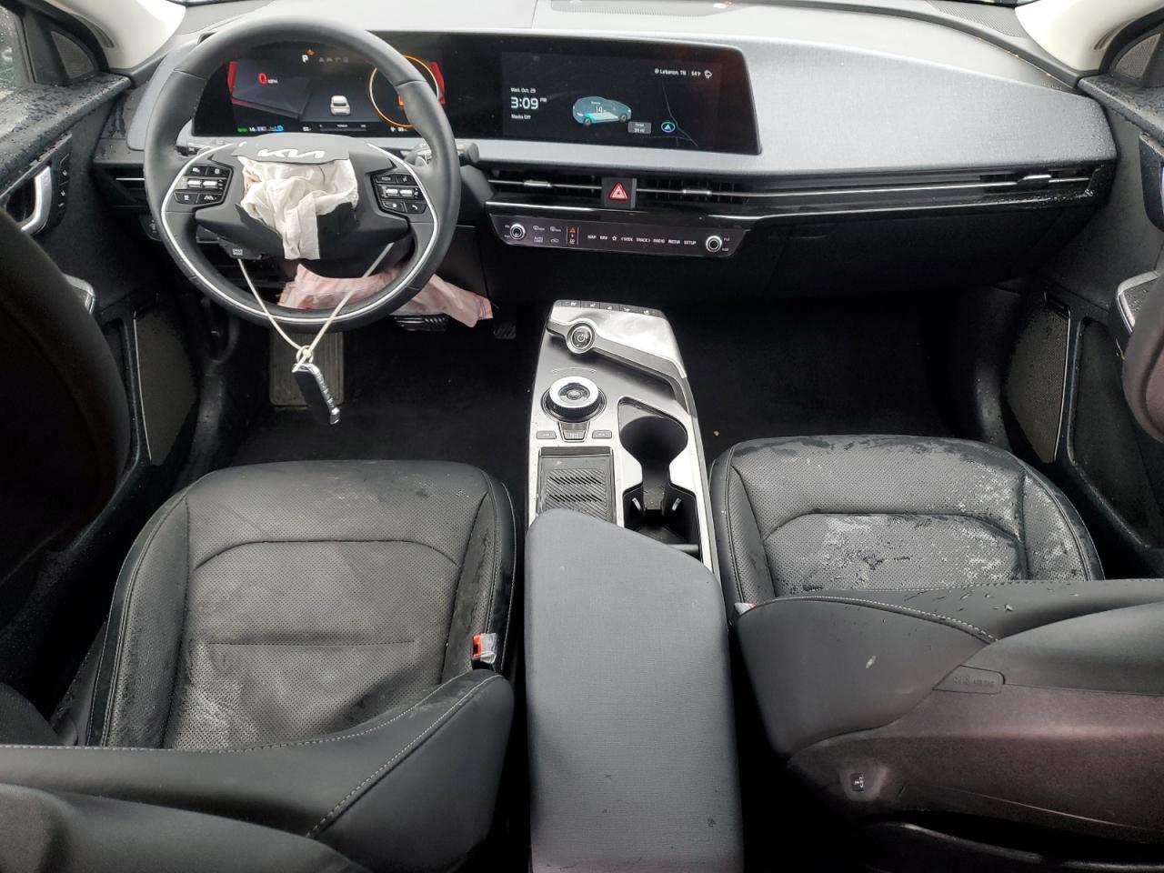2024 KIA EV6