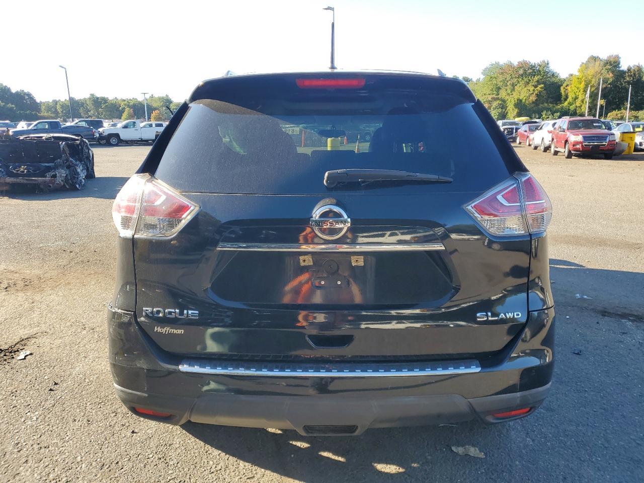2016 NISSAN ROGUE