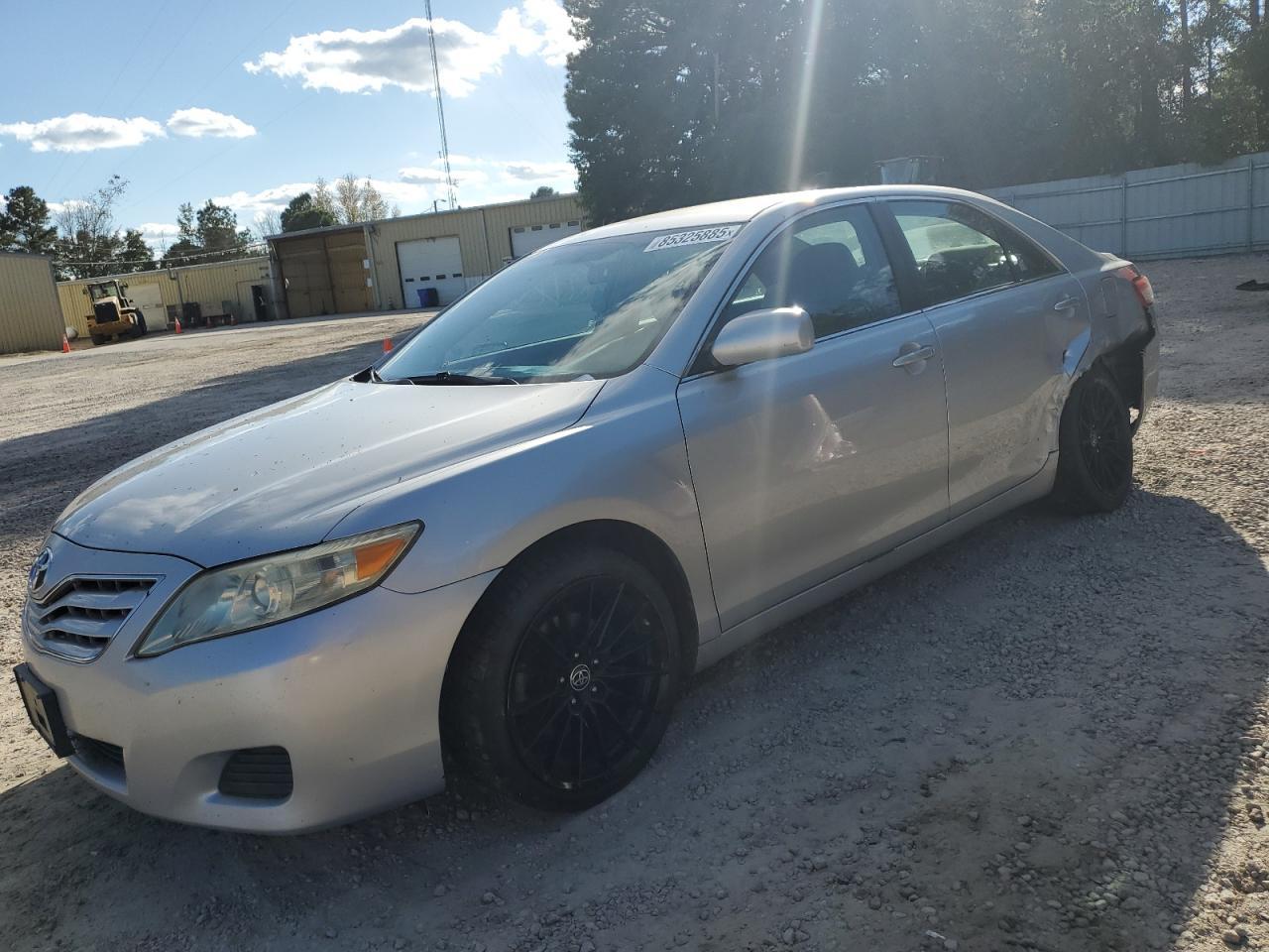 2010 TOYOTA CAMRY
