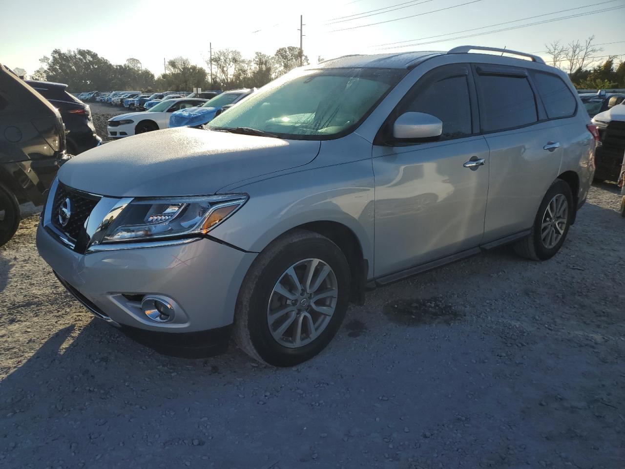 2016 NISSAN PATHFINDER
