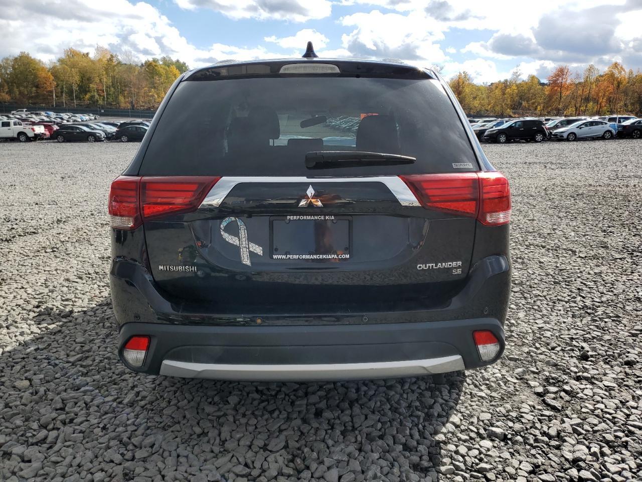 2018 MITSUBISHI outlander