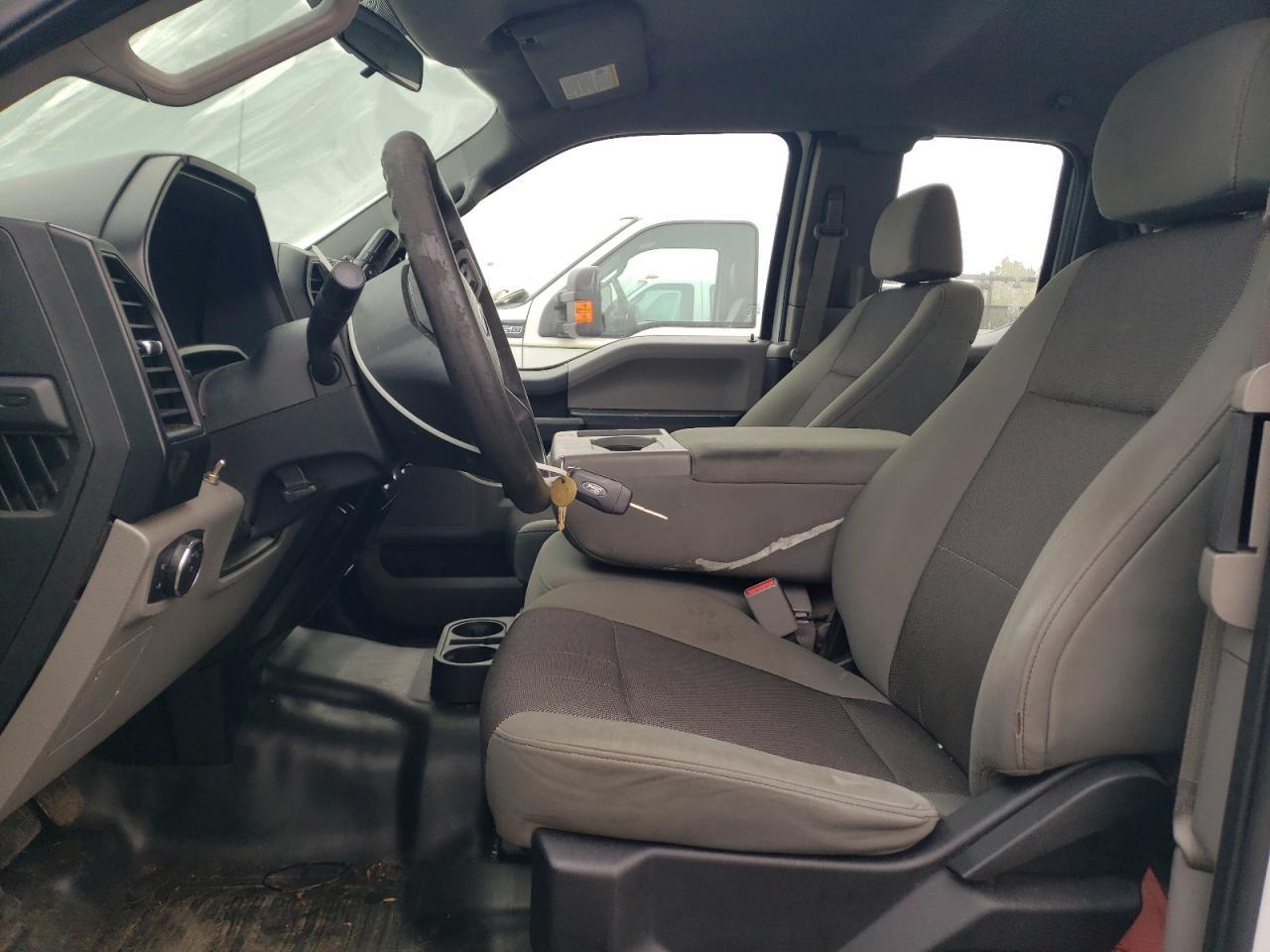 2015 FORD F-150