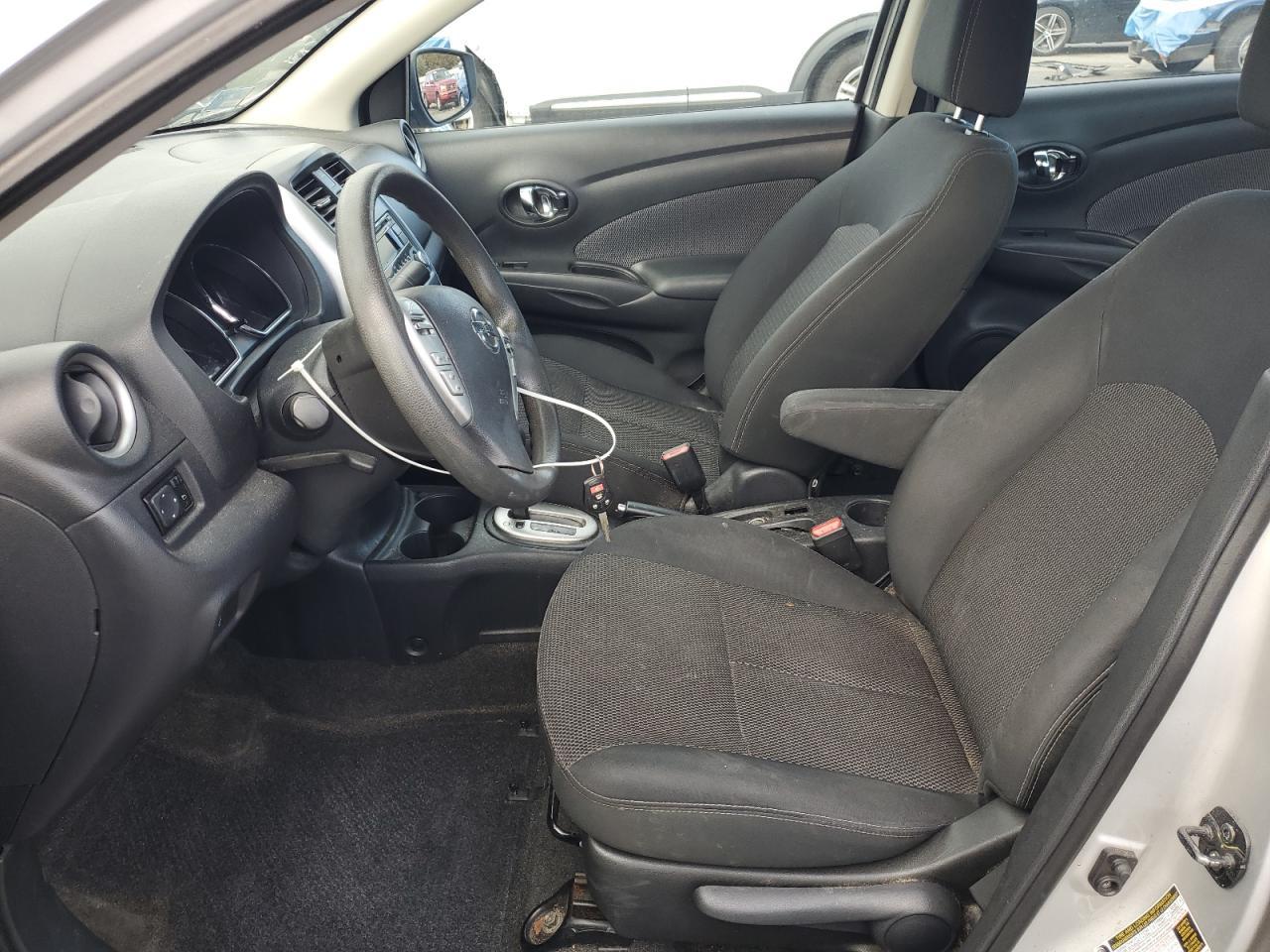 2015 NISSAN VERSA