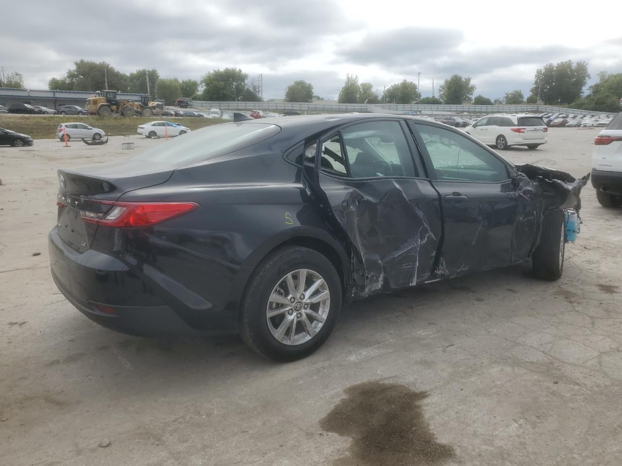 2025 TOYOTA CAMRY