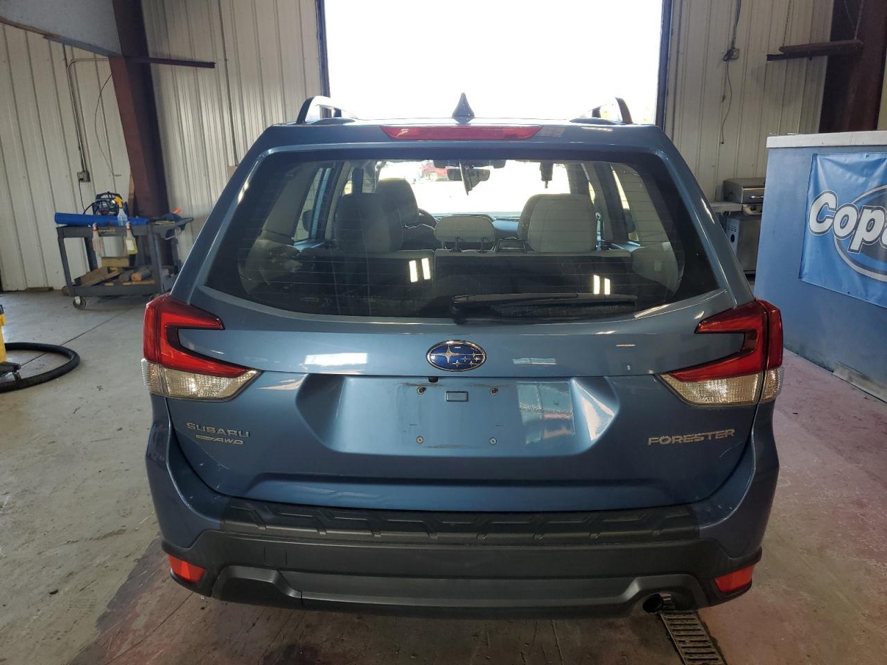 2021 SUBARU FORESTER