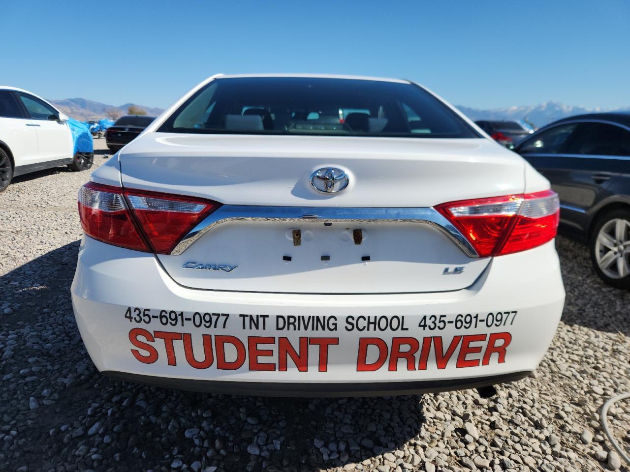2017 TOYOTA CAMRY