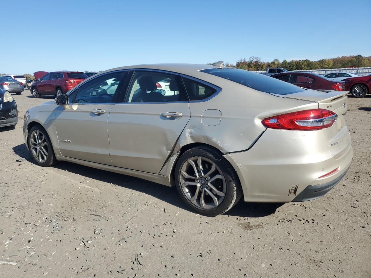 2019 FORD FUSION