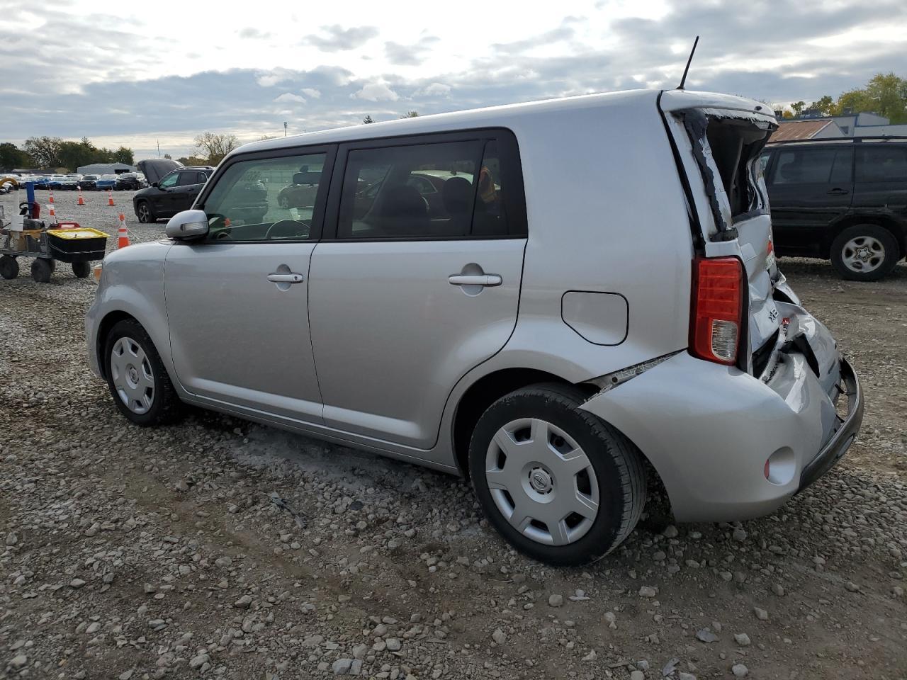 2014 TOYOTA SCION