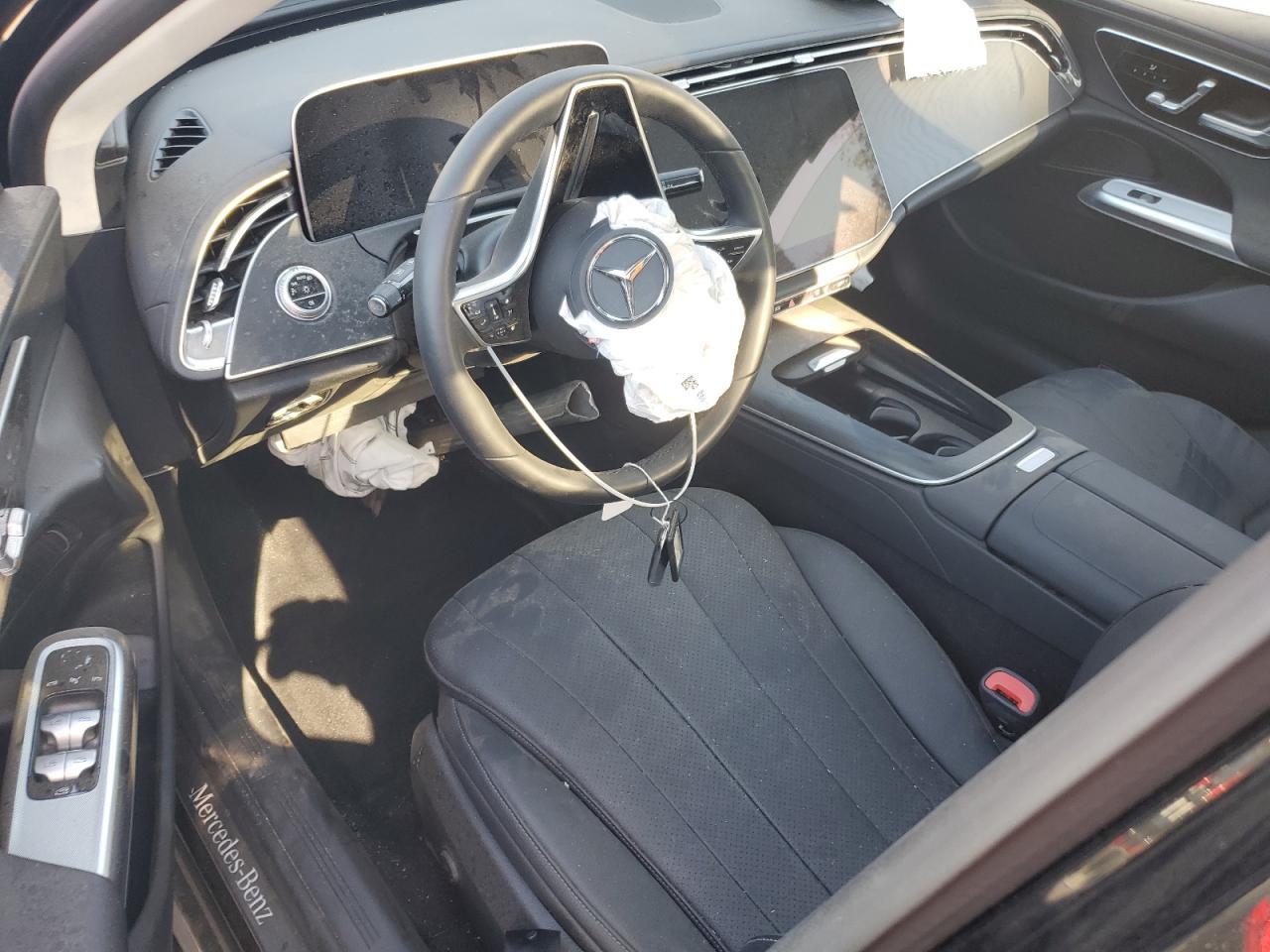 2025 MERCEDES-BENZ E-Class
