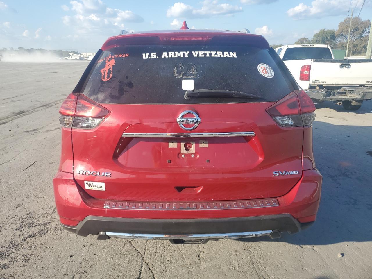 2017 NISSAN ROGUE