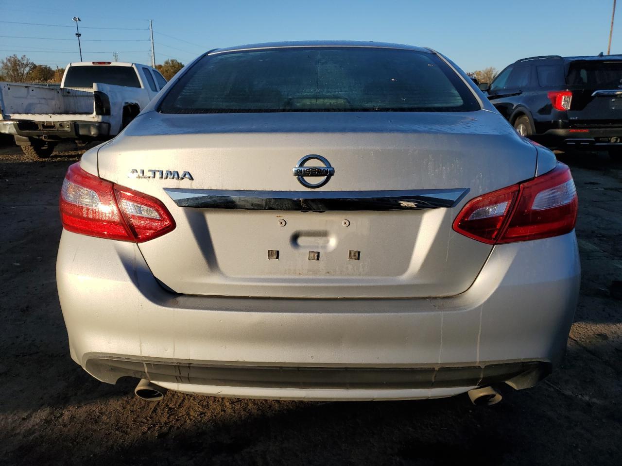 2017 NISSAN ALTIMA