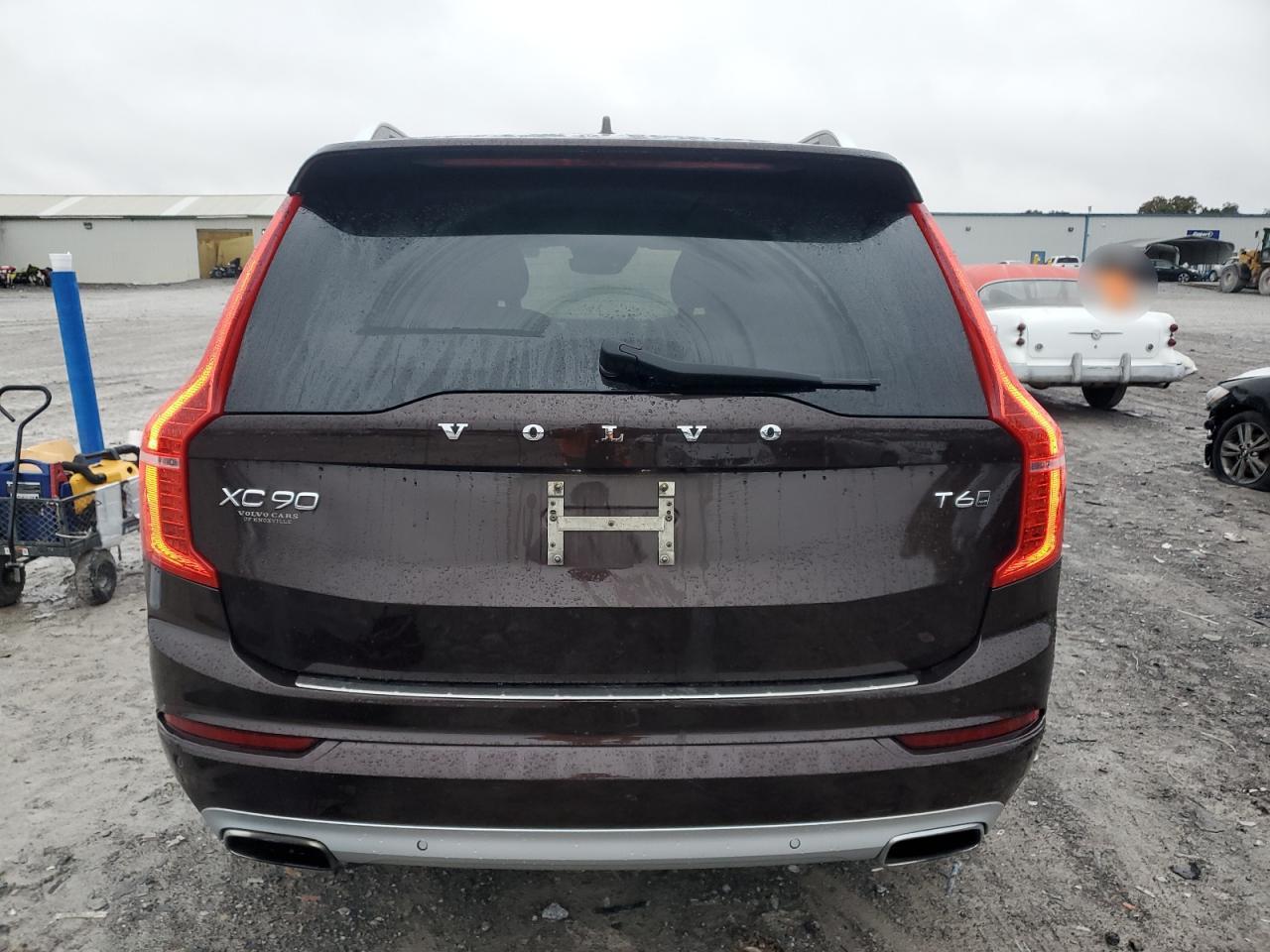 2018 VOLVO XC90