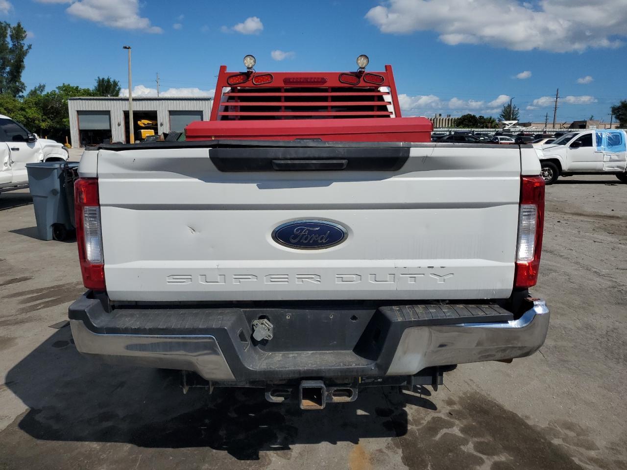 2017 FORD F-350