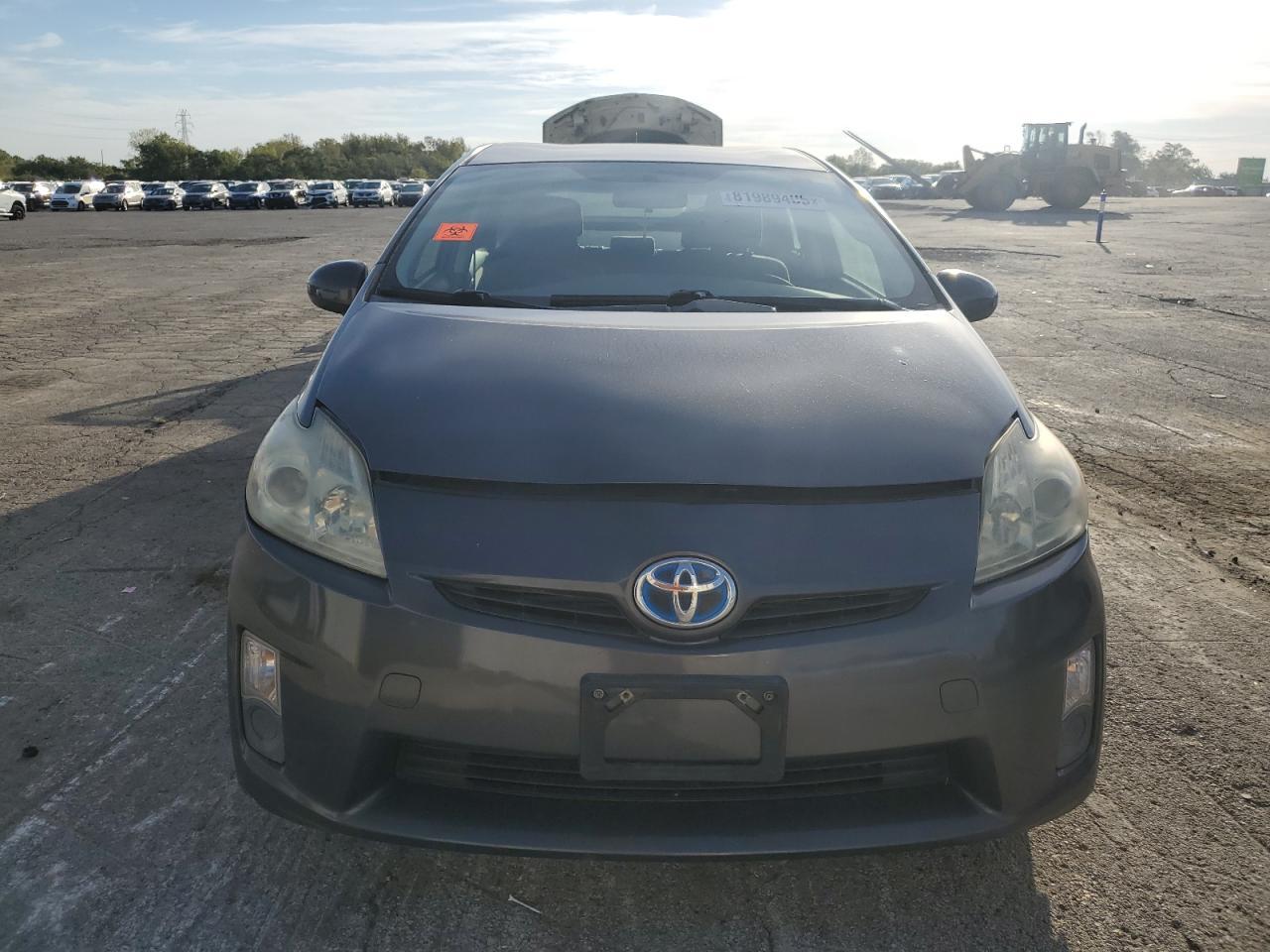 2011 TOYOTA PRIUS