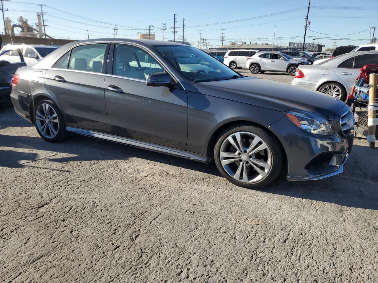 2014 MERCEDES-BENZ E-Class