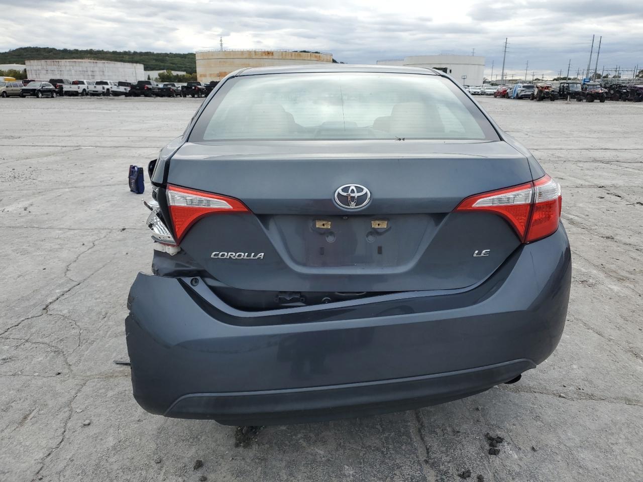 2015 TOYOTA COROLLA