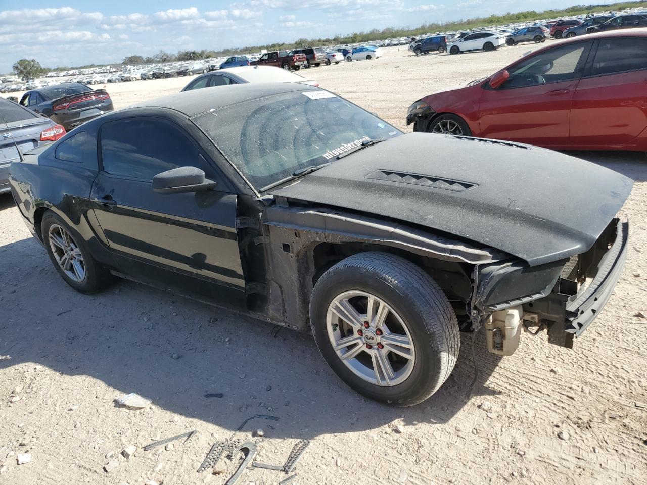 2012 FORD MUSTANG