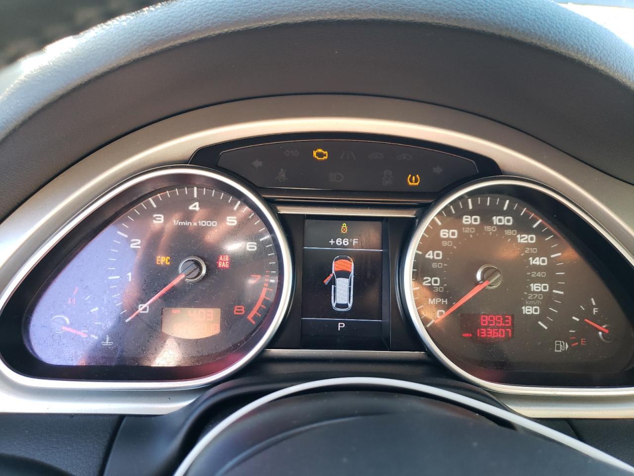 2010 AUDI Q7